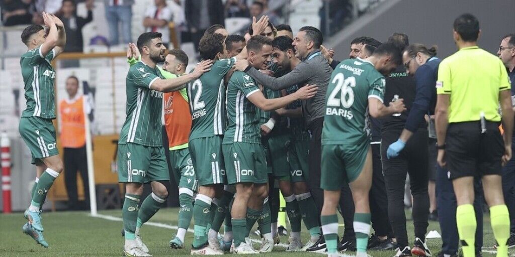 Konyaspor’un patronu açıkladı! Gözde futbolcularımıza teklif var