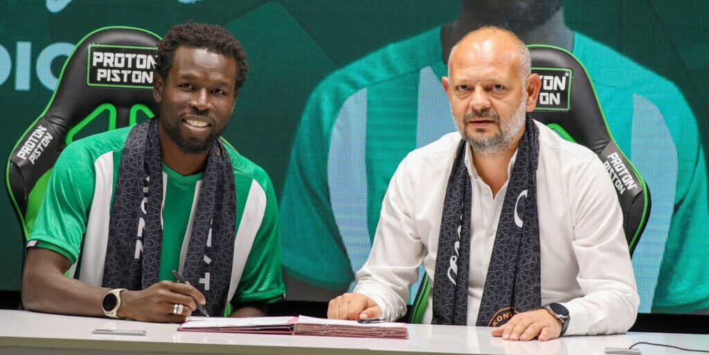 Mame Diouf resmen Konyaspor'da