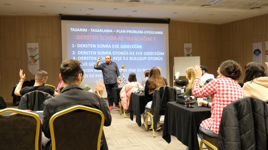 Genç İletişimciler Ekoloji Okuryazarlığı ve İklim Haberciliği Eğitimi Aldı