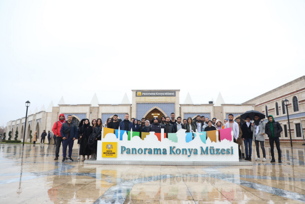 Konya Panorama ve Şehitler Abidesi Ziyaretçileri Tarihi Yolculuğa Çıkarıyor