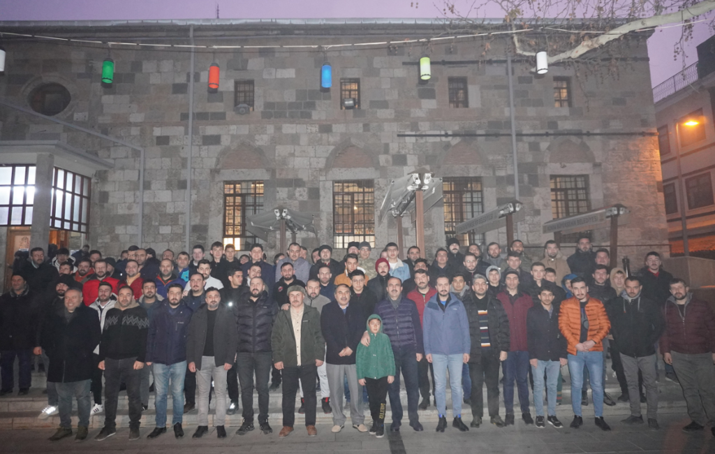 Başkan Altay Çalışan Gençlik Meclisi’nin Kapu Camii Buluşmalarına Katıldı