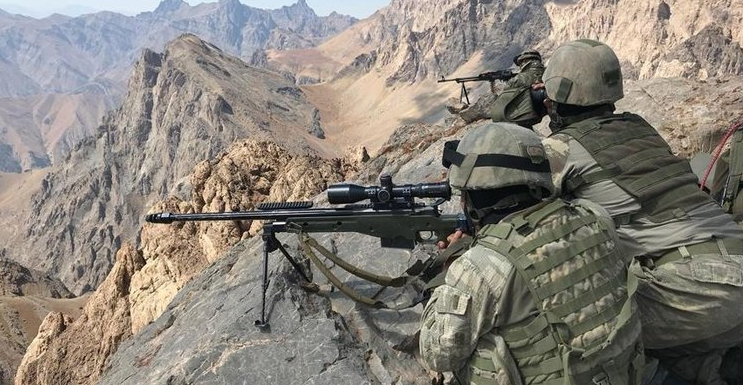 MSB duyurdu! 12 PKK'lı terörist etkisiz hale getirildi