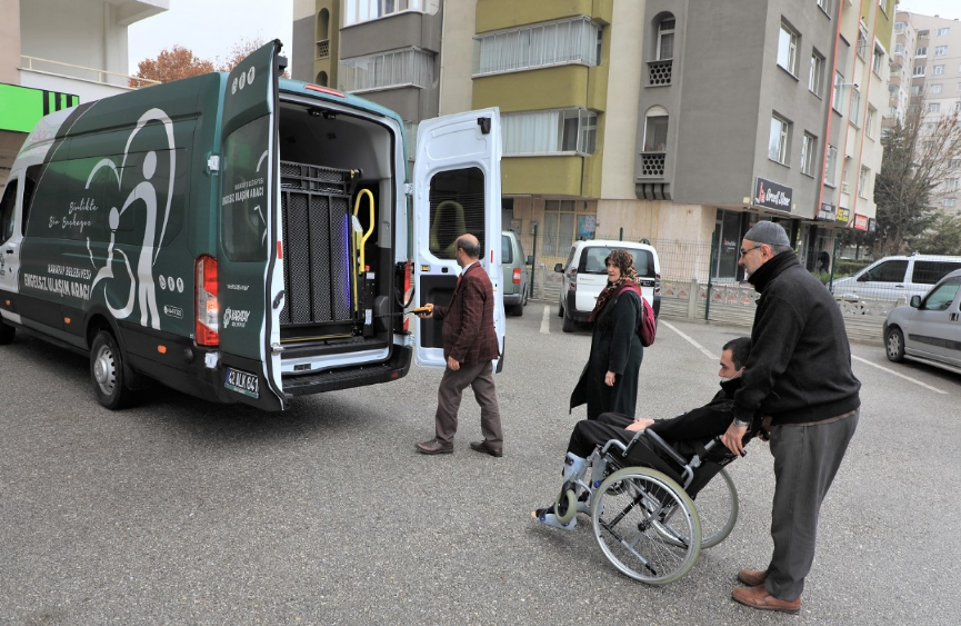 Karatay Belediyesi’nden “Engelsiz Ulaşım Aracı