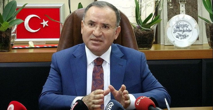 Bakan Bozdağ'dan Başkan Erdoğan'ın adaylığına ilişkin açıklama: Anayasal hakkıdır