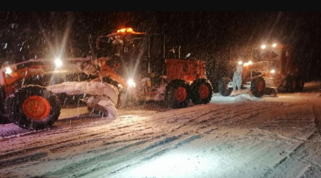 Antalya- Konya Kara Yolu tırların geçişine kapatıldı