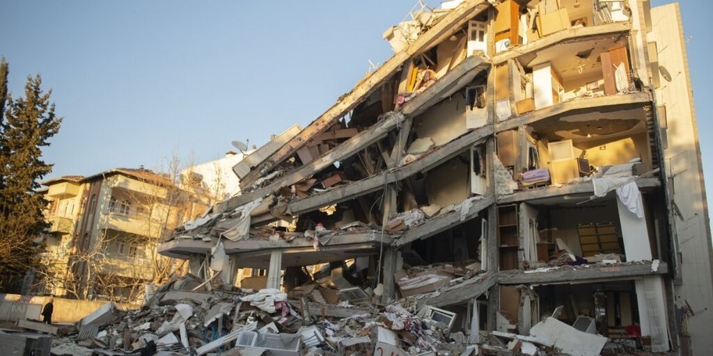 Depremde vefat edenlarin sayısı açıklandı