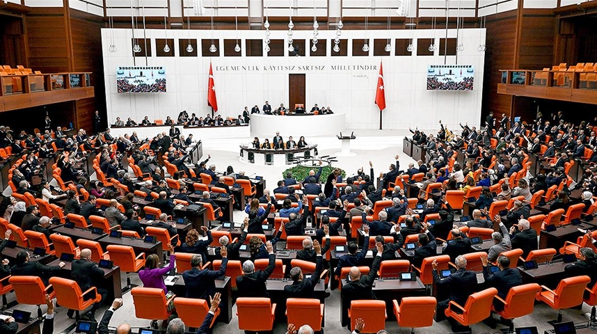 “28. Dönem milletvekili seçimine 36 siyasi partinin katılmaya hak kazandığı tespit edilmiştir”