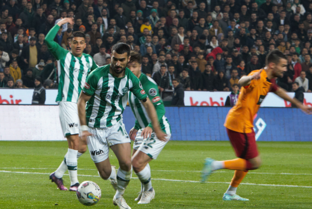 Konyaspor Galatasarayı 2-1 yendi