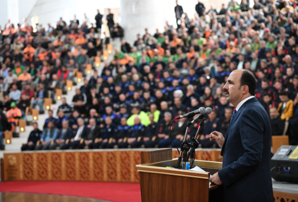 Başkan Altay Belediye Çalışanlarıyla Bayramlaştı