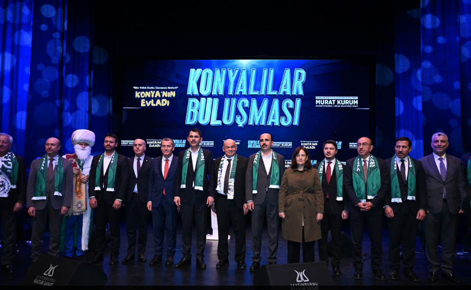 Bakan Kurum İstanbul’da Konyalılarla Buluştu