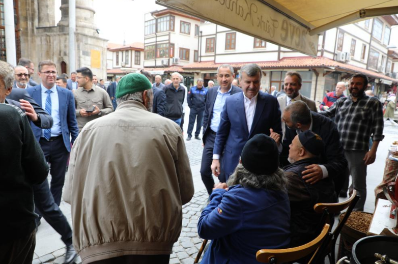 Akyürek Konyamızın Gülleri  İle Bir Araya Geldi