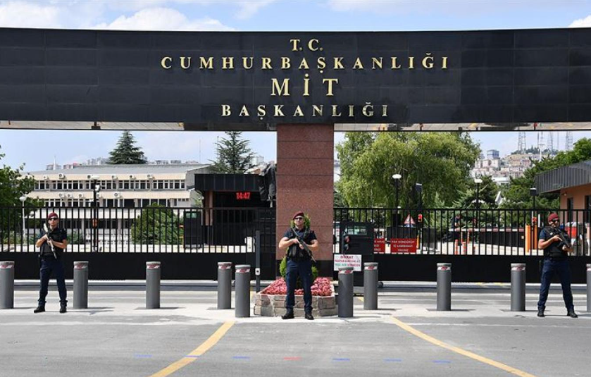 MİT, Garson'u çözdü 320 bin kişi deşifre oldu! FETÖ'nün 16 yıllık istihbarat arşivi ele geçirildi