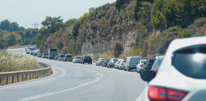 Antalya-Konya kara yolunda bayram yoğunluğu