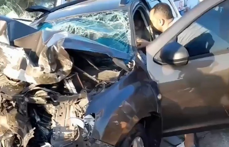 İzmir'de bayram dönüşü feci kaza: 4 ölü, 21 yaralı! 