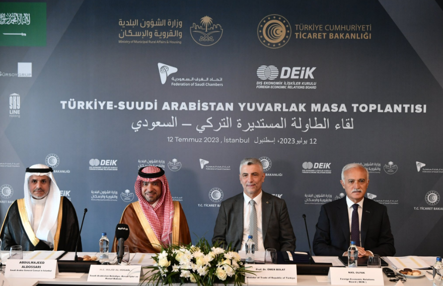 Türkiye ve Suudi Arabistan masa toplantısı yapıldı! Ticaret Bakanı Ömer Bolat net mesajı verdi