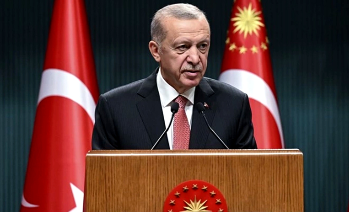 Erdoğan'dan emekli ve memurlara mesaj: Tüm kesimlerin gönlünü alacağız!