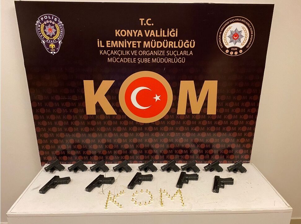 Konya'da şok denetim! Çadırların arasında cephanelik çıktı