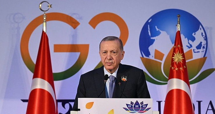 Cumhurbaşkanı Erdoğan: Kur'an-ı Kerim yakılması açık bir provokasyondur Sözde demokrat ülkeler 3 maymunu oynamaktadır