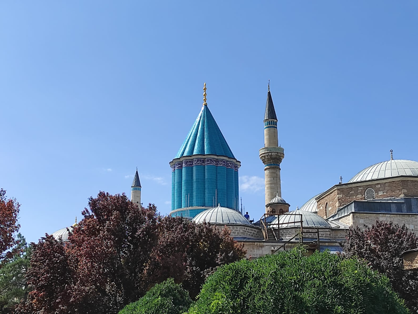 Konya’da Mevlana'nın simgesi Kubbe-i Hadra kendini gösterdi