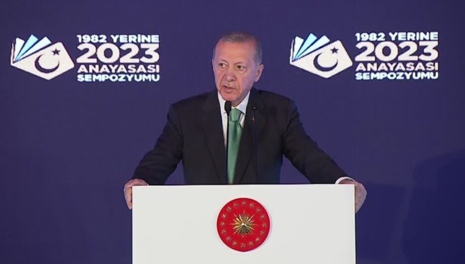 Cumhurbaşkanı Erdoğan’dan yeni anayasa çağrısı: Milletimize sözümüz var…