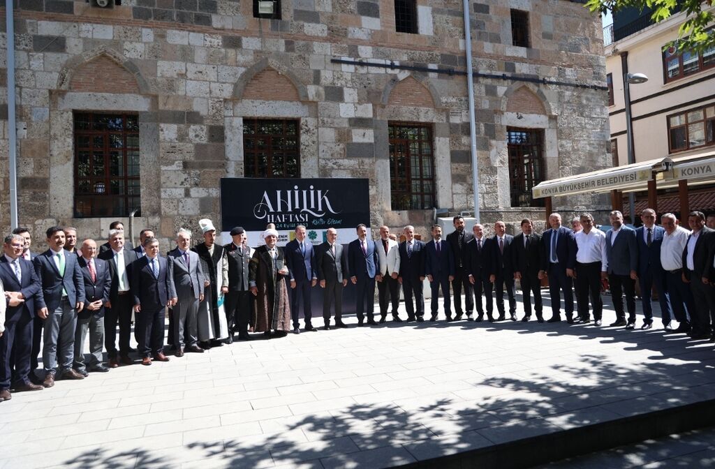 Konya'da Ahilik Haftası Etkinlikleri Coşkuyla Başladı