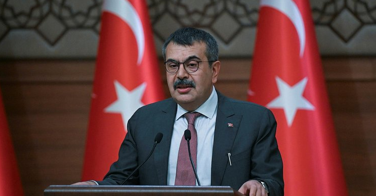 Bakan Tekin açıkladı:Yeni bir atama müjdesi!Sınıf geçmede yeni düzenleme Türkçe ortalaması 70 olacak