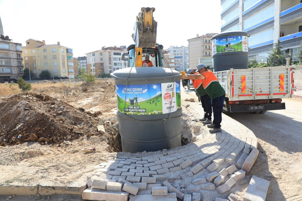 Karatay Belediyesi, 200 Adet Yeraltı Çöp Konteynerinin Daha Kurulumunu Yaptı