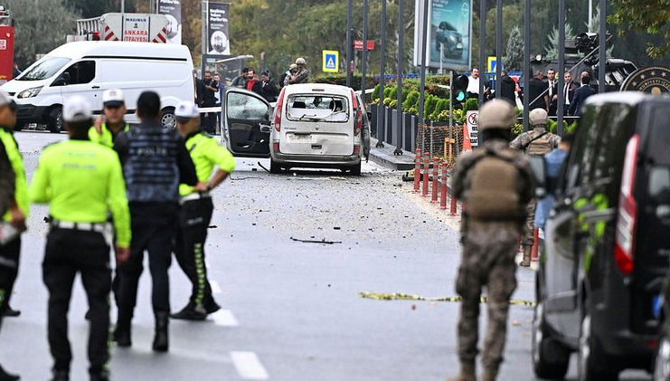 Ankara'da canlı bomba saldırısı! İçişleri Bakanı Ali Yerlikaya açıkladı: 2 hain etkisiz