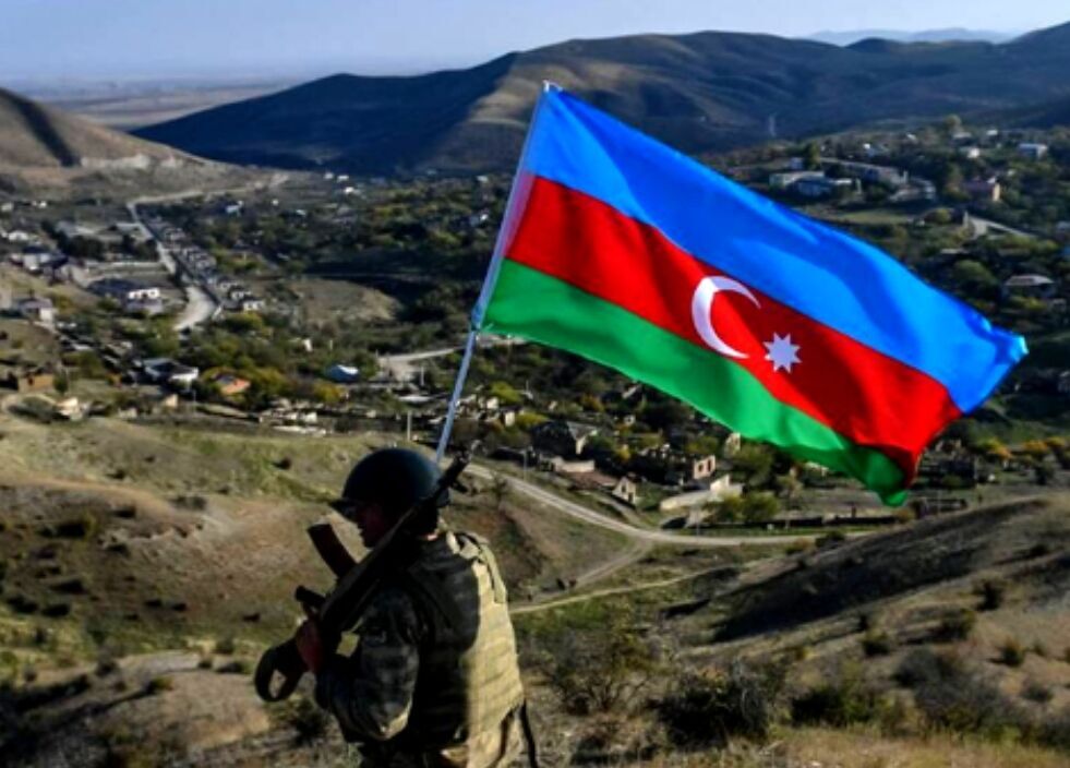 Azerbaycan Hocalı'ya bayrağı dikti! Ermeni çetelerden temizlendi
