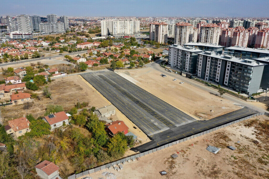 Hacı İsa Efendi Semt Pazarı Meram’da Yeni Yerinde