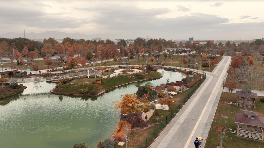 Karatay’ın Parklarında Sonbahar Tüm Renkleriyle Yaşanıyor