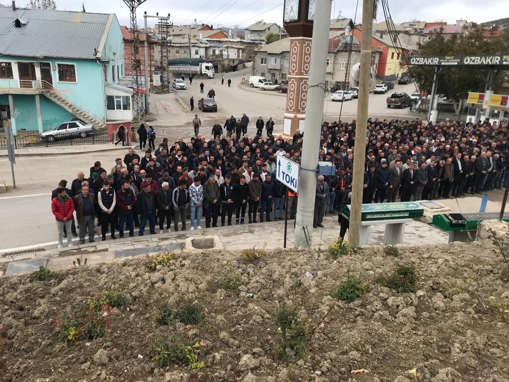 Konya'da feci kazada hayatını kaybedenler toprağa verildi