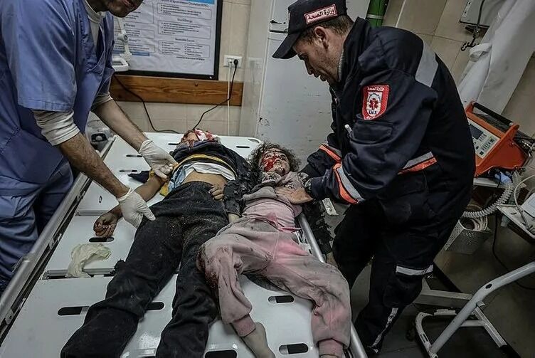 Katil İsrail Gazze'de her 10 dakikada 1 çocuk öldürüyor