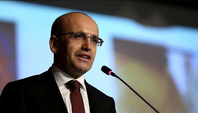 Bakan Şimşek'ten merakla beklenen 2024 asgari ücret zammı mesajı