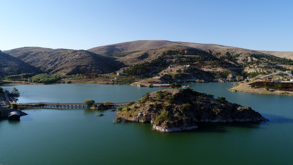 Selçuklu Belediyesi Sille Barajı'nda dev bir balık restoranı kazandıracak