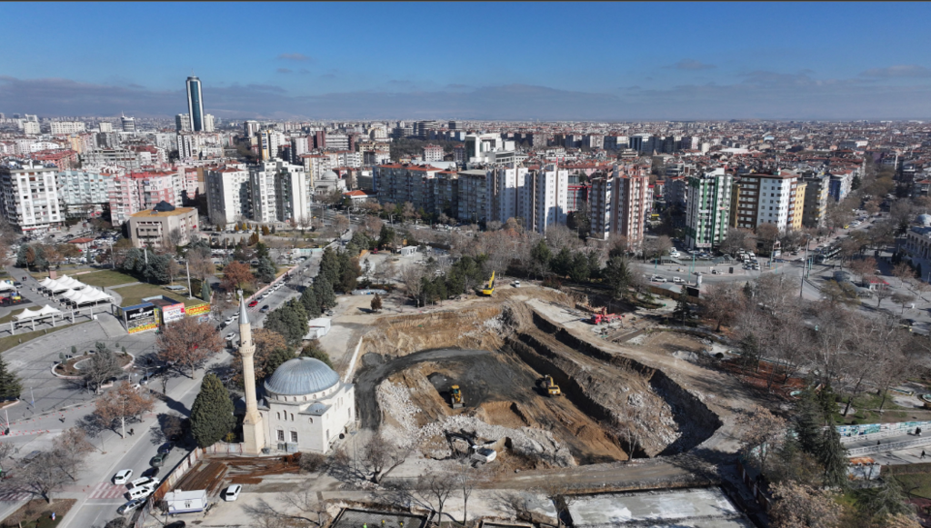 Başkan Altay: “Her Yaştan Hemşehrimiz İçin Örnek Bir Kütüphane Yapıyoruz”