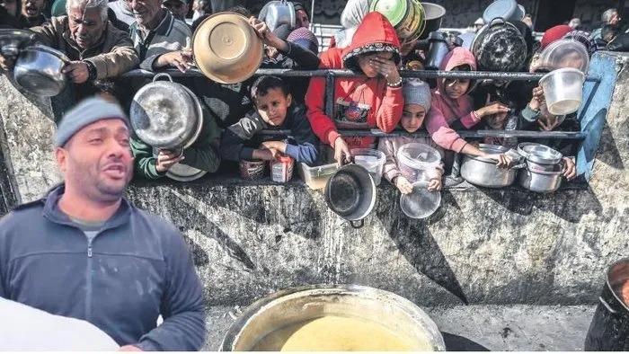 Gazze ağlıyor! Bir torba un için sevinç gözyaşları