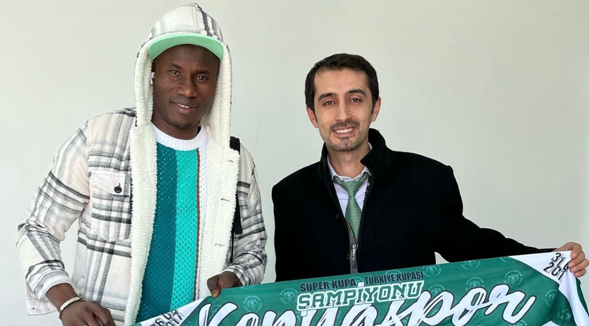 Konyaspor’un Yeni Golcüsü Senegalli Junior Sambou Konya’da