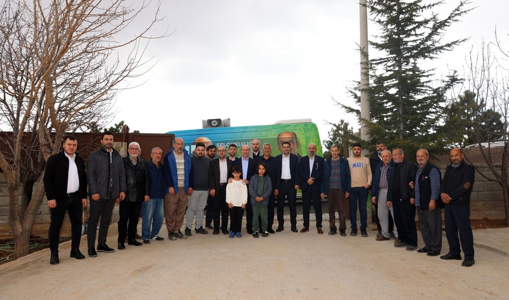 Selçuklu Belediye Başkanı Pekyatırmacı, mahalle ziyaretlerine devam ediyor!