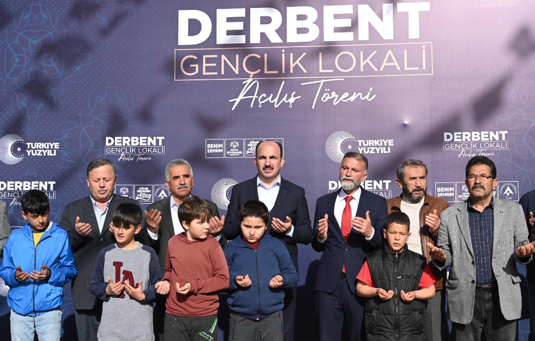 Başkan Altay Derbent’e Kazandırılan Gençlik Lokalini Açtı