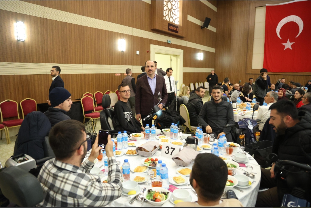 Konya’daki Dezavantajlı Gruplar ve Aileleri İftarda Buluştu