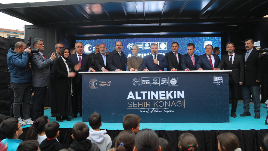 Altınekin Şehir Konağı’nın Temeli Bakan Koca’nın Katılımıyla Atıldı