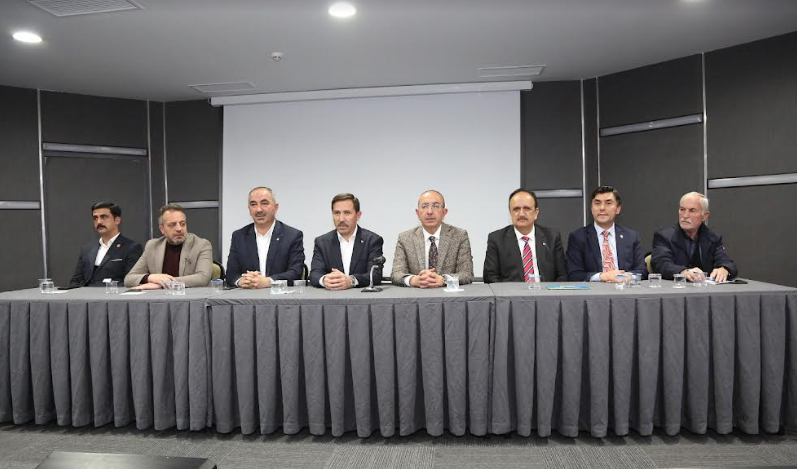 Başkan Hasan Kılca Ve Başkan Mustafa Kavuş, Konya Merkezdeki Taşkentilerle Buluştu