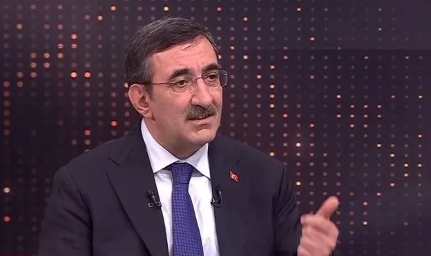 Cevdet Yılmaz: Emekliler için özel çalışma! IMF ile görüşme yok! Enflasyon düşecek!