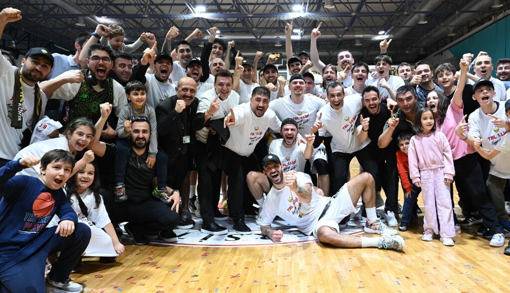 Konya Büyükşehir Belediyespor Türkiye Basketbol Ligi’ne Yükseldi