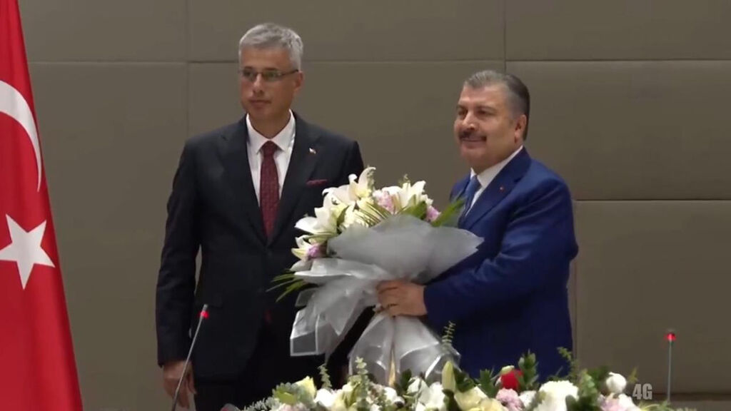 Sağlık Bakanlığında Kemal Memişoğlu görevi Fahrettin Koca'dan devraldı!