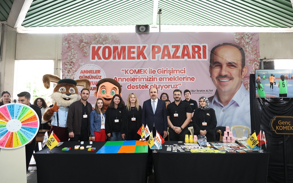 Başkan Altay Tüm Konyalıları KOMEK Pazarı’na Davet Etti