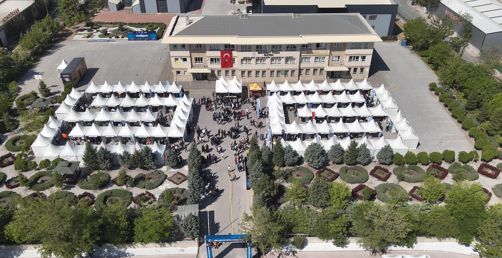 Konya'da Gençler Sanayiyle Buluşuyor !MEİF’25 İçin Geri Sayım Başladı! 