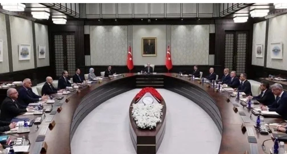 Cumhurbaşkanı Erdoğan Kabineyi Topluyor: Gündemde Ortadoğu Krizi ve Terörsüz Türkiye Var