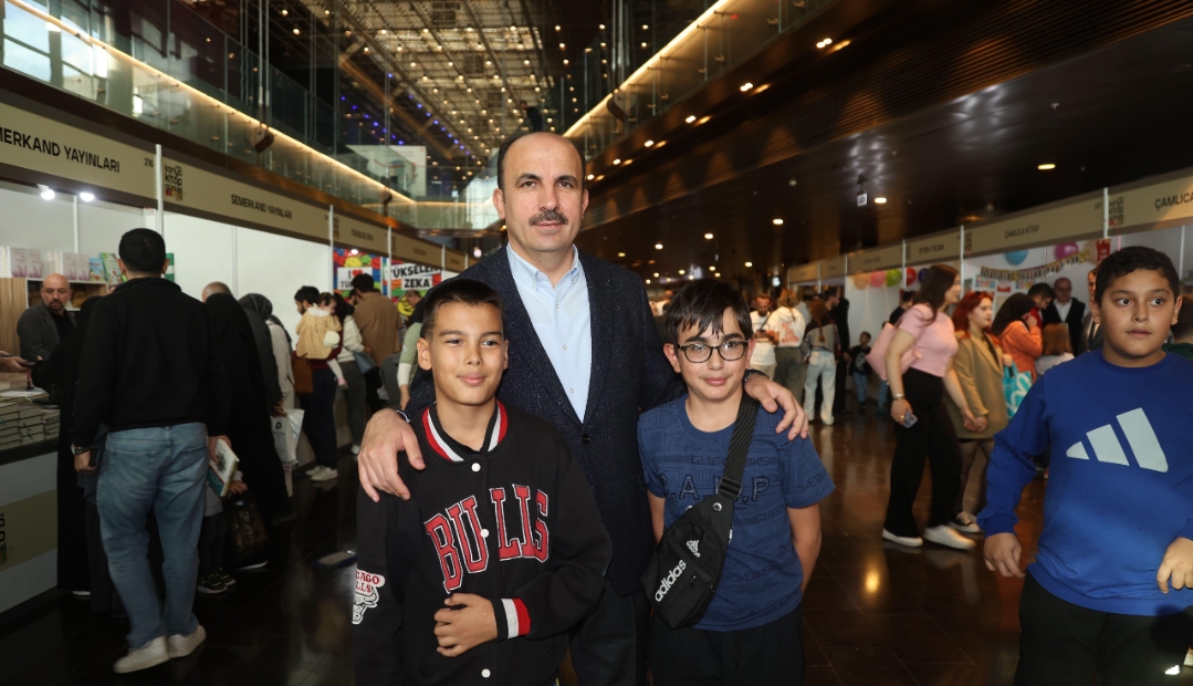 Başkan Altay  Kitapseverleri 12. Konya Kitap Günleri’ne Davet Etti